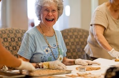 Giving Back Keeps Seniors Healthy