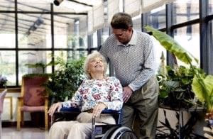 What are the benefits of assisted living?