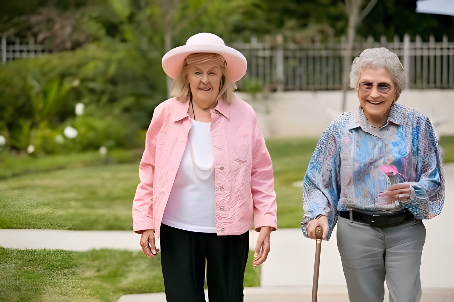 How to Properly Use a Cane